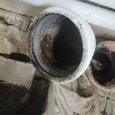 Missing seal causing a plumbing leak